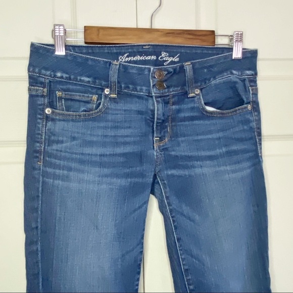 American Eagle Artist Crop Med Dark Wash Jeans - Picture 4 of 10